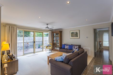 Property photo of 2/26 Lyle Avenue Beaconsfield VIC 3807