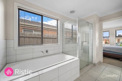 Property photo of 50 Cottage Boulevard Epping VIC 3076