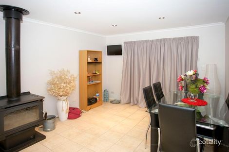 Property photo of 38 Murdoch Avenue Narre Warren VIC 3805