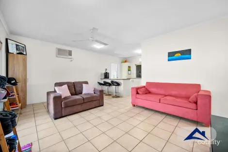 Property photo of 1/15 Balmoral Close Mount Sheridan QLD 4868