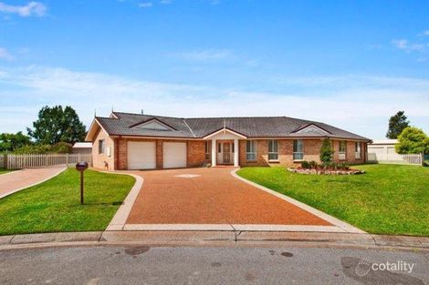Property photo of 38 Hermitage Close Thornton NSW 2322