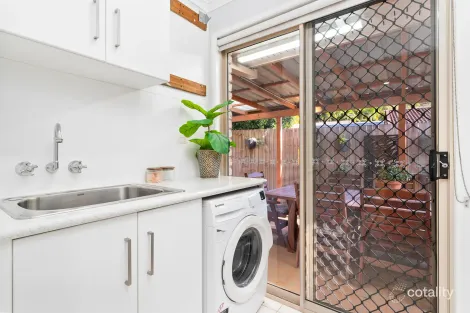 Property photo of 3 Blue Gum Terrace Frenchville QLD 4701