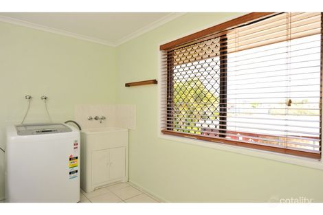 Property photo of 9 Whitewood Crescent Kin Kora QLD 4680