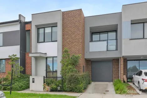 Property photo of 38 Teague Crescent Braybrook VIC 3019