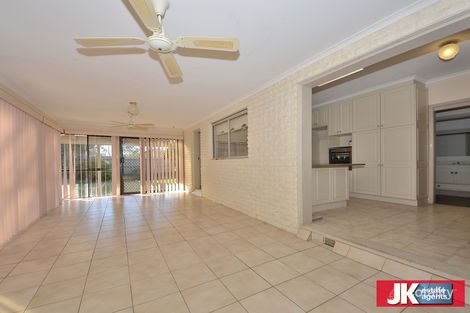Property photo of 18 Grant Avenue Werribee VIC 3030