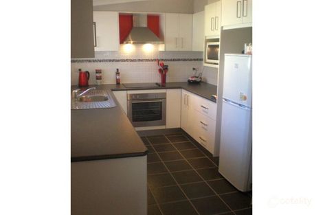 Property photo of 6 Thurlstone Street Parkes NSW 2870