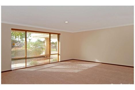 Property photo of 10 Smoothstone Court Joondalup WA 6027