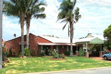 Property photo of 4 Weir Place Morley WA 6062