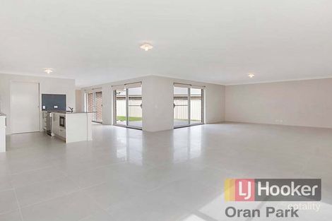 Property photo of 11 Richards Loop Oran Park NSW 2570