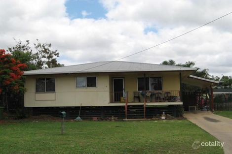 4 Lawson Dr, Moranbah, QLD 4744