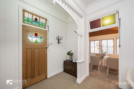 Property photo of 5 Greenwood Street Ashgrove QLD 4060
