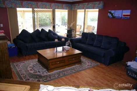 Property photo of 33 Kingsmill Gardens Winthrop WA 6150