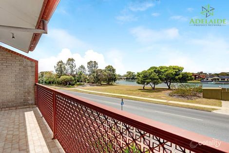 2/11 Cocos Gr, West Lakes, SA 5021