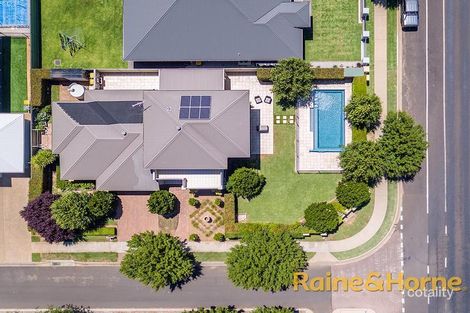 Property photo of 1 Regand Park Boulevard Dubbo NSW 2830