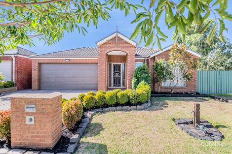 Property photo of 35 Chelsworth Loop Craigieburn VIC 3064
