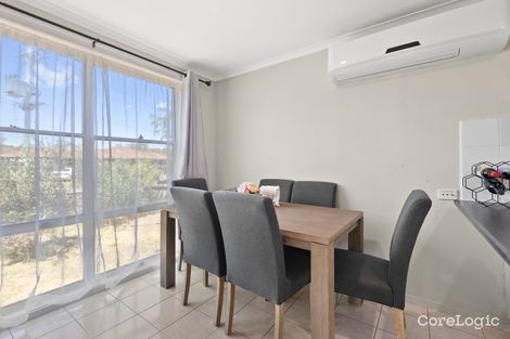 Property photo of 3 Honeysuckle Street Frankston North VIC 3200