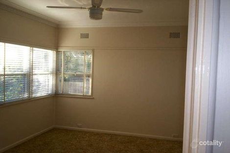 22-24 Hoddle Ave, Campbelltown, NSW 2560