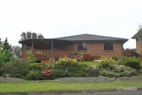 74 Thirroul Rd, Kanahooka, NSW 2530