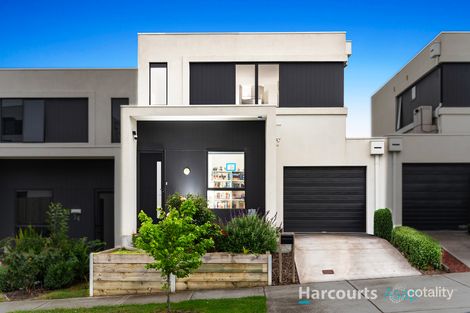 32 Riana Loop, Eumemmerring, VIC 3177