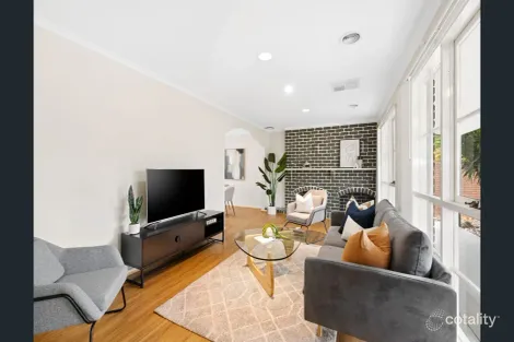 Property photo of 392 Childs Road Mill Park VIC 3082