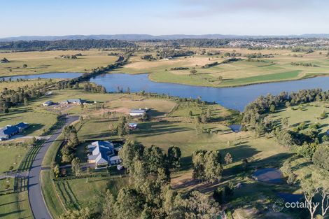 Property photo of 102 Forest Hill Drive Oakhampton Heights NSW 2320