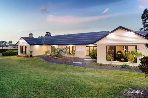 Property photo of 102 Forest Hill Drive Oakhampton Heights NSW 2320