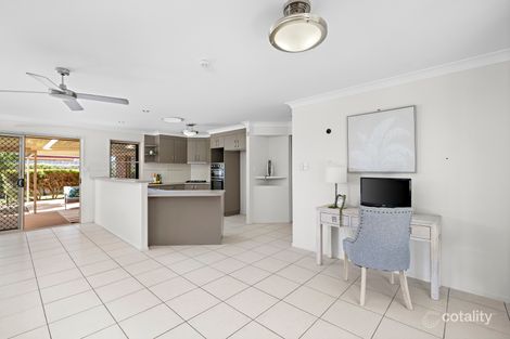 Property photo of 8 Trisha Close Victoria Point QLD 4165