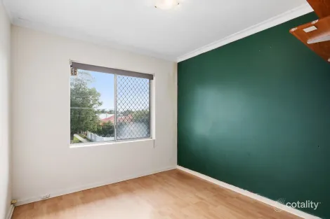 Property photo of 11/28 York Street Inglewood WA 6052