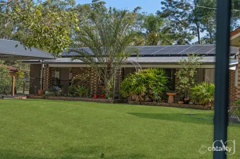 Property photo of 40 Oxley Drive Karalee QLD 4306