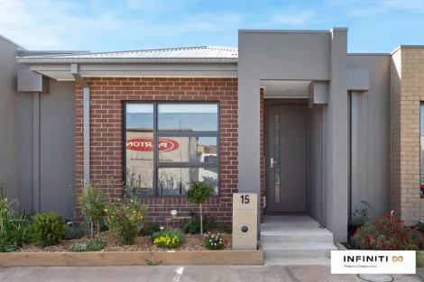 15 Kingdom Bvd, Weir Views, VIC 3338
