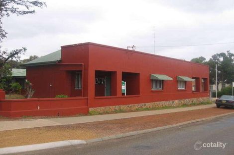 37 Wellington St E, Northam, WA 6401