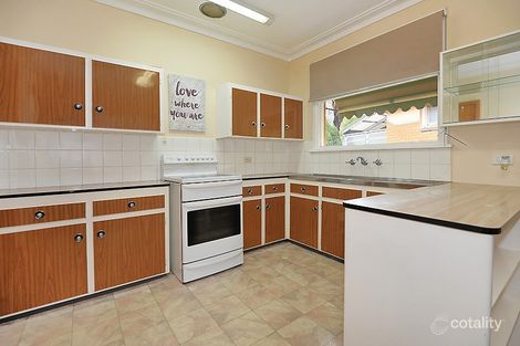 Property photo of 8 Gordonia Court Ballarat North VIC 3350