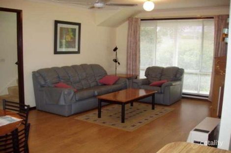 Property photo of 2 Bovard Court Horsley NSW 2530