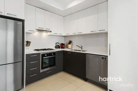 Property photo of 303/3 Sandbelt Close Heatherton VIC 3202