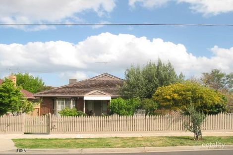 Property photo of 2/37 Roland Avenue Strathmore VIC 3041