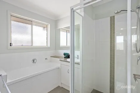 Property photo of 78 John Markwell Parade Daisy Hill QLD 4127