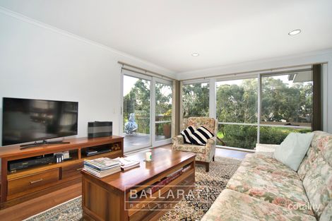 Property photo of 6 Cullinan Court Ballarat North VIC 3350