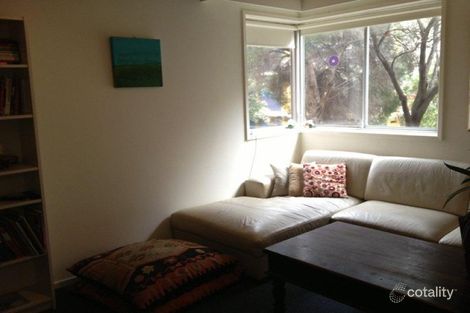 Property photo of 13/7 Alfred Square St Kilda VIC 3182