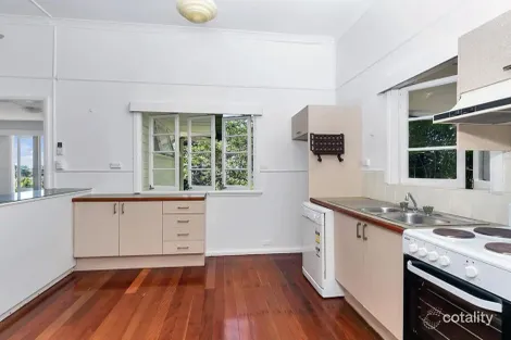 Property photo of 31-33 Hardwick Street Stratford QLD 4870