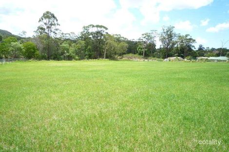 47 Hillside Rd, Glass House Mountains, QLD 4518