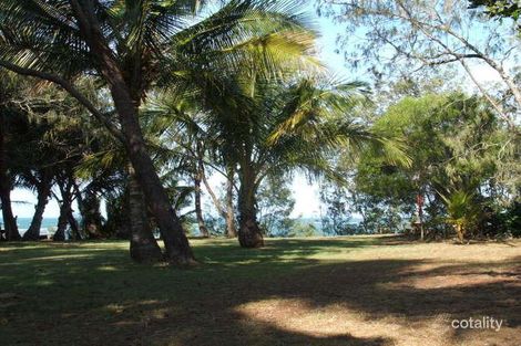Property photo of 25 Coral Drive Blacks Beach QLD 4740