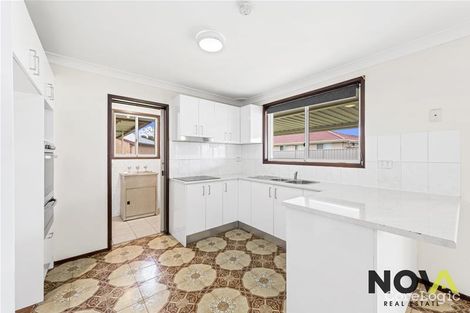 Property photo of 15 Lamming Place St Marys NSW 2760