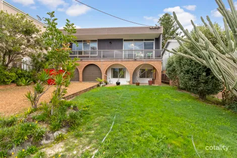 Property photo of 5 Ocean Street Redhead NSW 2290