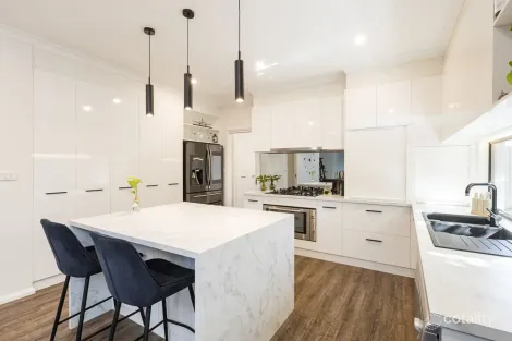 Property photo of 9 Dockside Drive Mildura VIC 3500