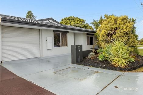 Property photo of 8 Macquarie Avenue Padbury WA 6025