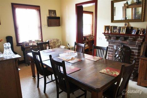 Property photo of 21 The Avenue Lorn NSW 2320