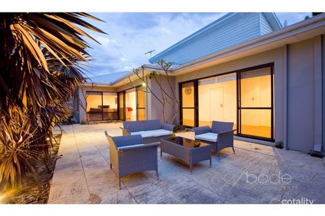 26 Wood St, Fremantle, WA 6160