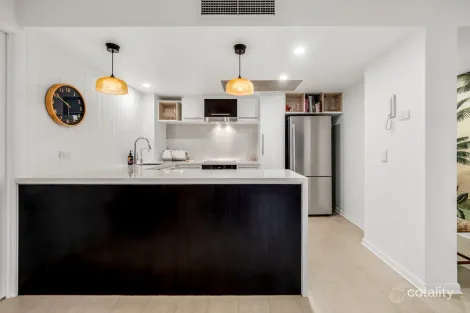 Property photo of 304/36 Macdonald Street Kangaroo Point QLD 4169