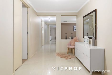 Property photo of 15 Violet Way Point Cook VIC 3030