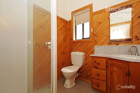 Property photo of 4 Emma Avenue Reservoir VIC 3073